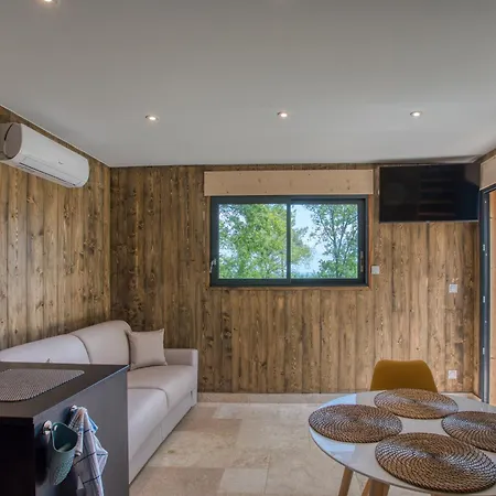 בית נופש Le Pech Eternel - Chataigniers