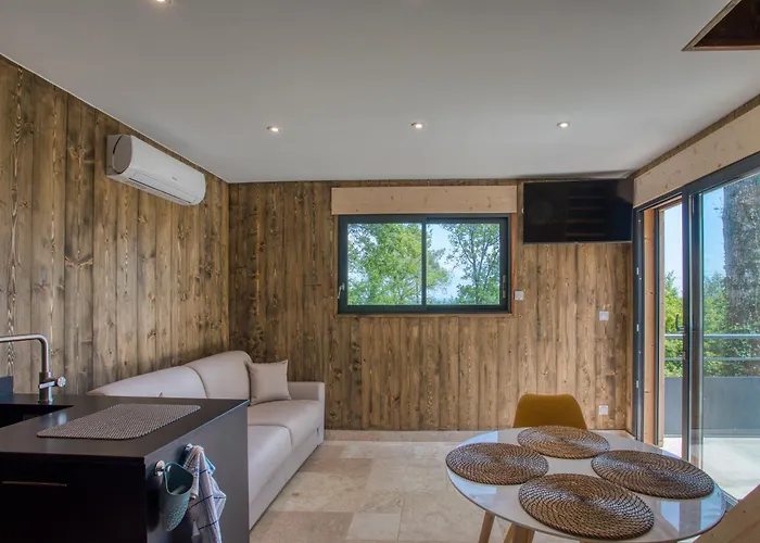 בית נופש Le Pech Eternel - Chataigniers